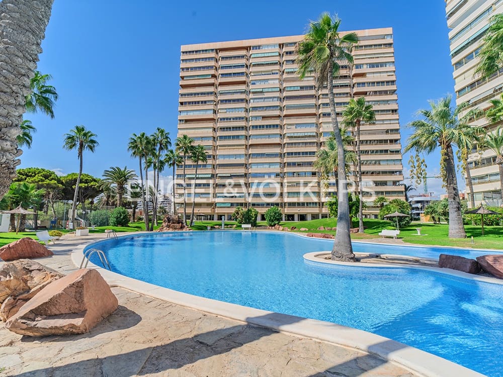 4 soveværelse Lejlighed til salg i El Campello med swimmingpool garage - € 1.350.000 (Ref: 9274721)