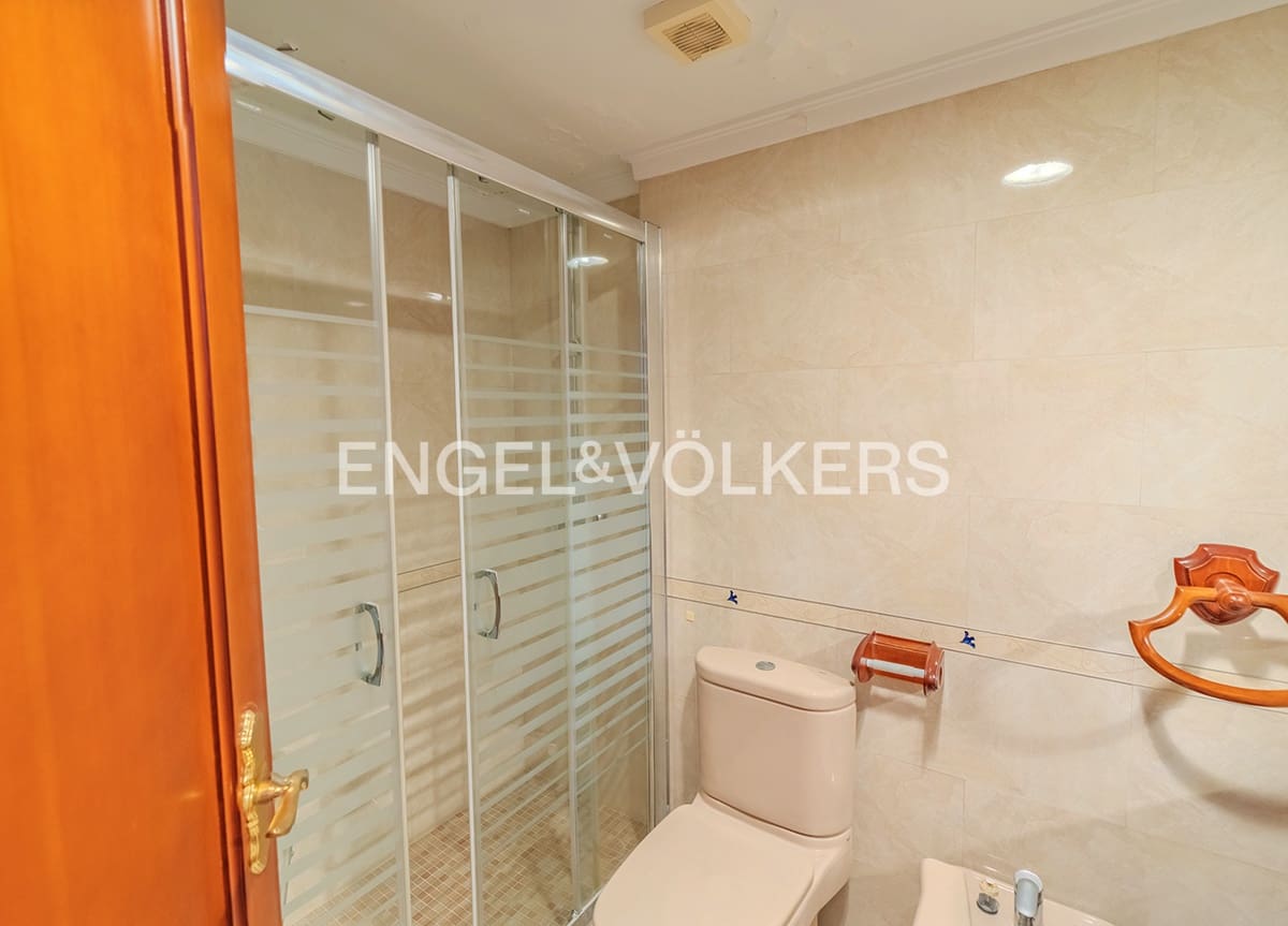 4 soveværelse Lejlighed til salg i El Campello med swimmingpool garage - € 1.350.000 (Ref: 9274721)