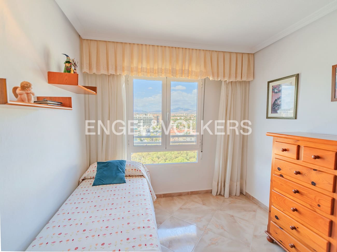 4 soveværelse Lejlighed til salg i El Campello med swimmingpool garage - € 1.350.000 (Ref: 9274721)