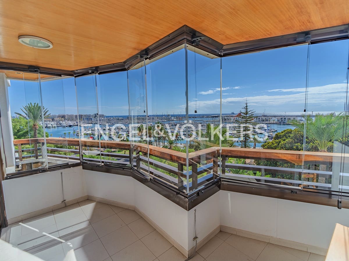 6 sypialnia Mieszkanie na sprzedaż w Miasto Alicante / Alacant z garażem - 1 900 000 € (Ref: 9311435)