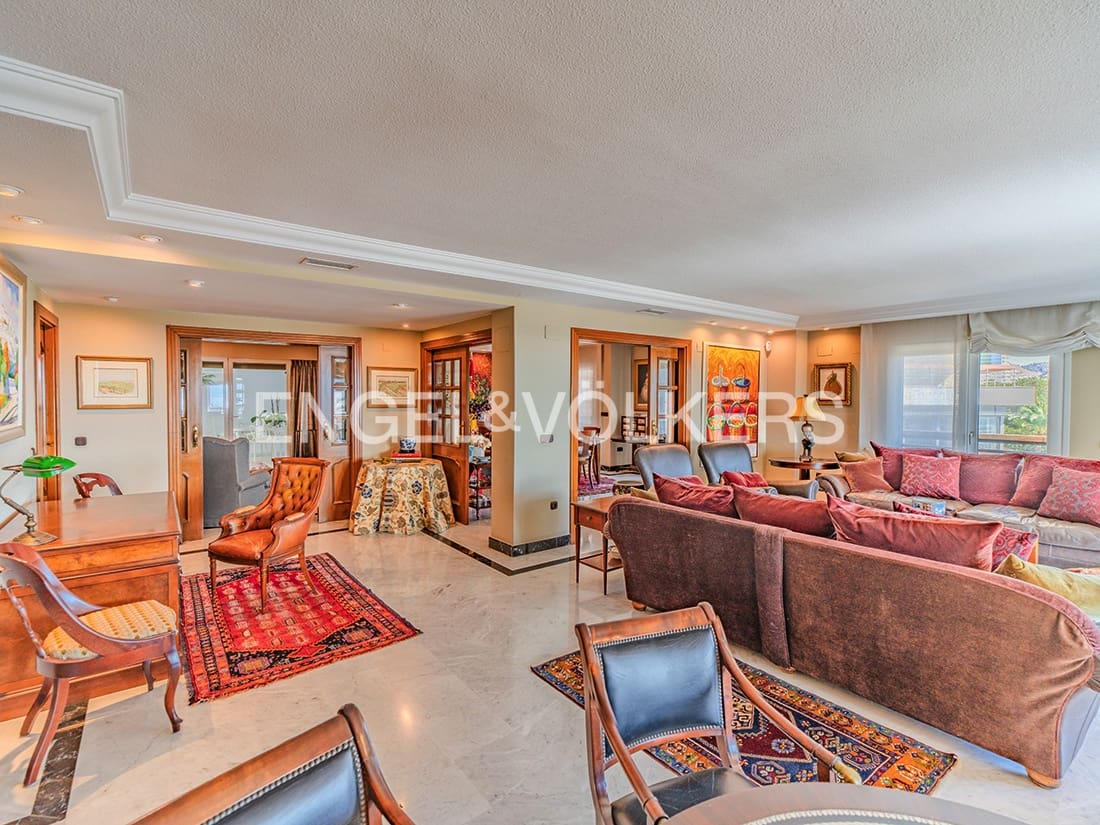 6 sypialnia Mieszkanie na sprzedaż w Miasto Alicante / Alacant z garażem - 1 900 000 € (Ref: 9311435)