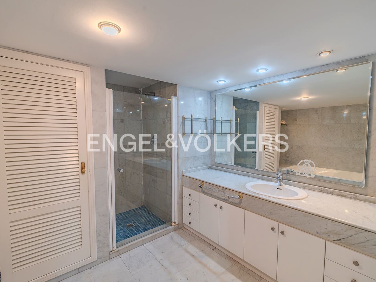 6 sypialnia Mieszkanie na sprzedaż w Miasto Alicante / Alacant z garażem - 1 900 000 € (Ref: 9311435)