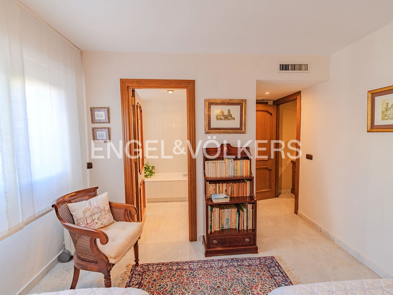 6 sypialnia Mieszkanie na sprzedaż w Miasto Alicante / Alacant z garażem - 1 900 000 € (Ref: 9311435)