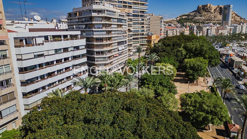 6 sypialnia Mieszkanie na sprzedaż w Miasto Alicante / Alacant z garażem - 1 900 000 € (Ref: 9311435)