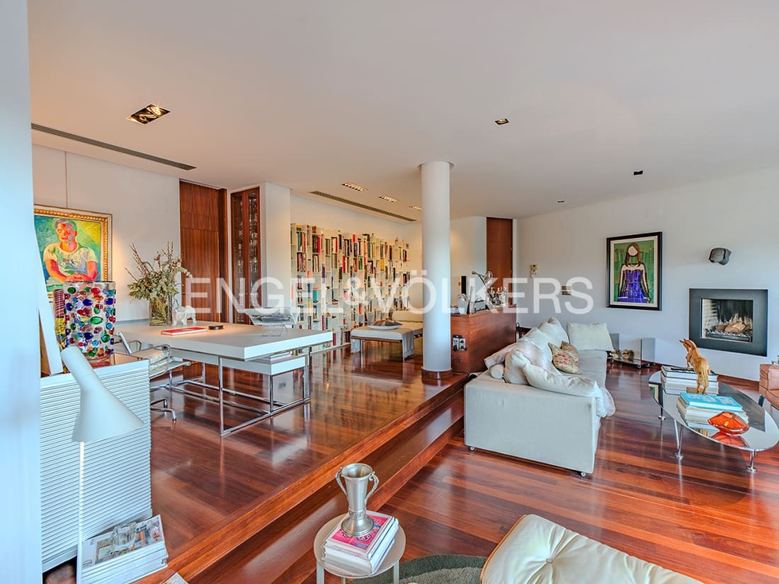 Villa til salg i Elche / Elx med swimmingpool garage - € 1.200.000 (Ref: 9314243)