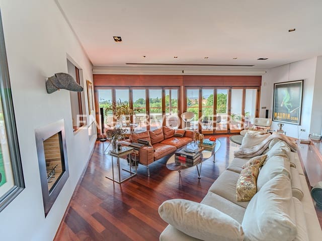 Villa til salg i Jubalcoy / Jubalcoi, Elche / Elx med swimmingpool garage - € 1.200.000 (Ref: 9314243)