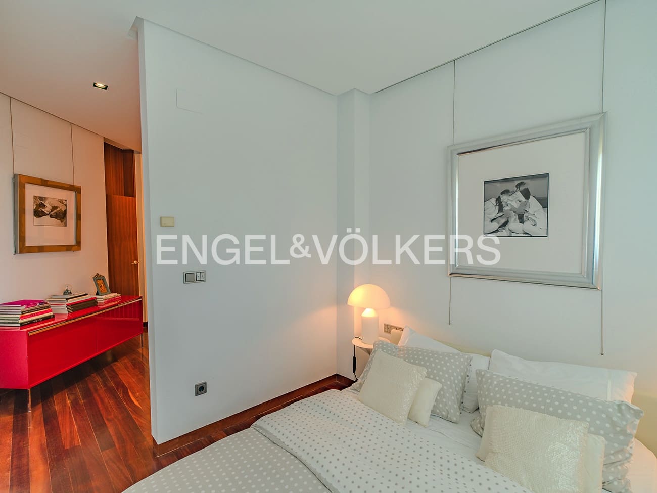 Villa til salg i Elche / Elx med swimmingpool garage - € 1.200.000 (Ref: 9314243)