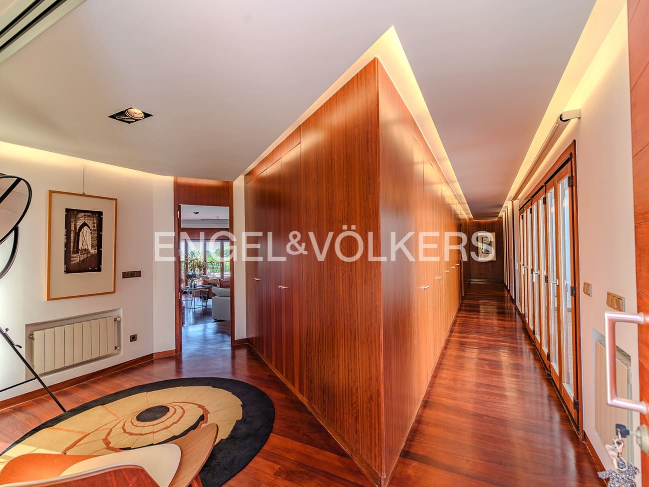 Villa til salg i Elche / Elx med swimmingpool garage - € 1.200.000 (Ref: 9314243)