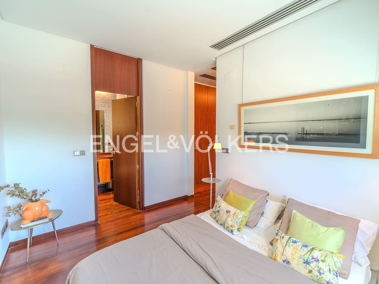 Villa til salg i Elche / Elx med swimmingpool garage - € 1.200.000 (Ref: 9314243)