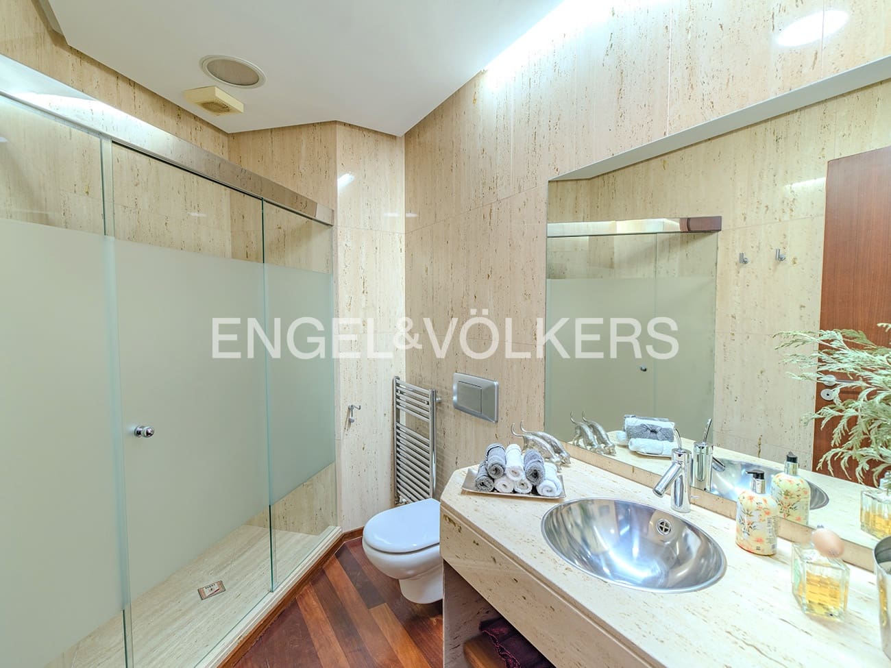 Villa til salg i Elche / Elx med swimmingpool garage - € 1.200.000 (Ref: 9314243)