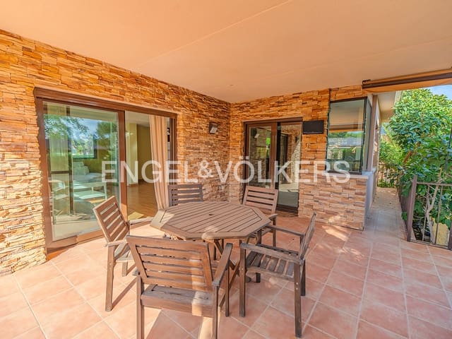 4 chambre Villa/Maison à vendre à El Campello avec piscine garage - 1 250 000 € (Ref: 9314445)