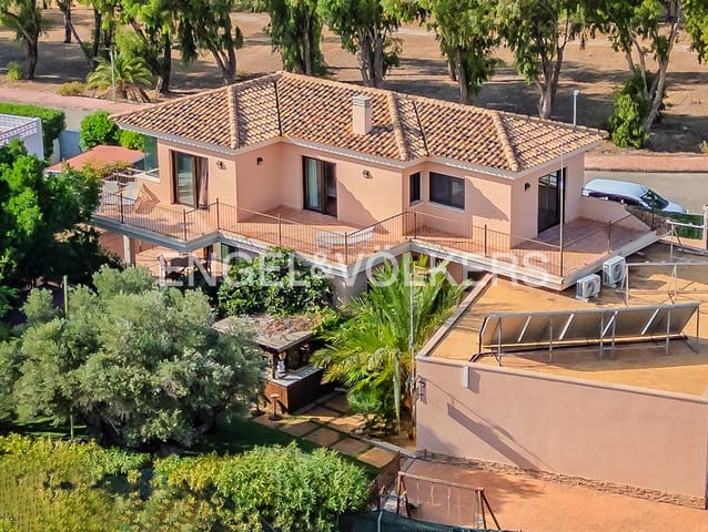 4 chambre Villa/Maison à vendre à El Campello avec piscine garage - 1 250 000 € (Ref: 9314445)