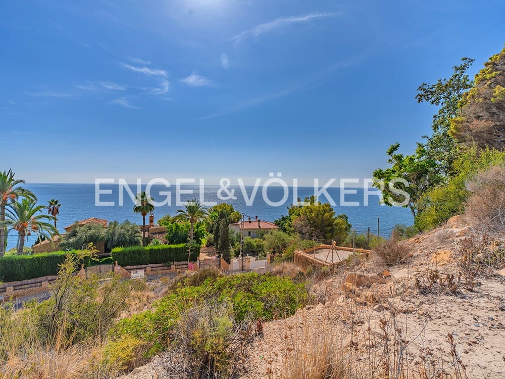 Grunde uden byggetilladelser til salg i El Campello - € 395.000 (Ref: 9325204)