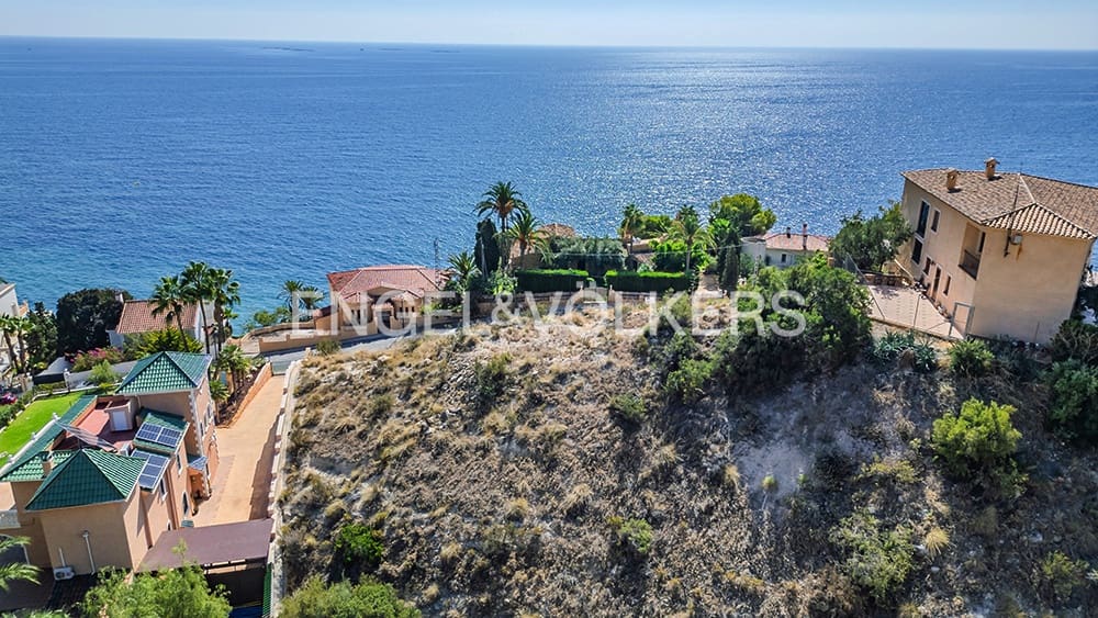 Grunde uden byggetilladelser til salg i El Campello - € 395.000 (Ref: 9325204)