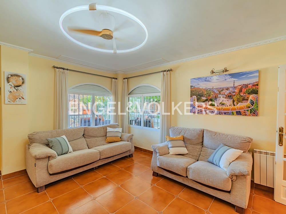 3 bedroom Villa for sale in Muchamiel / Mutxamel with pool garage - € 630,000 (Ref: 9325413)