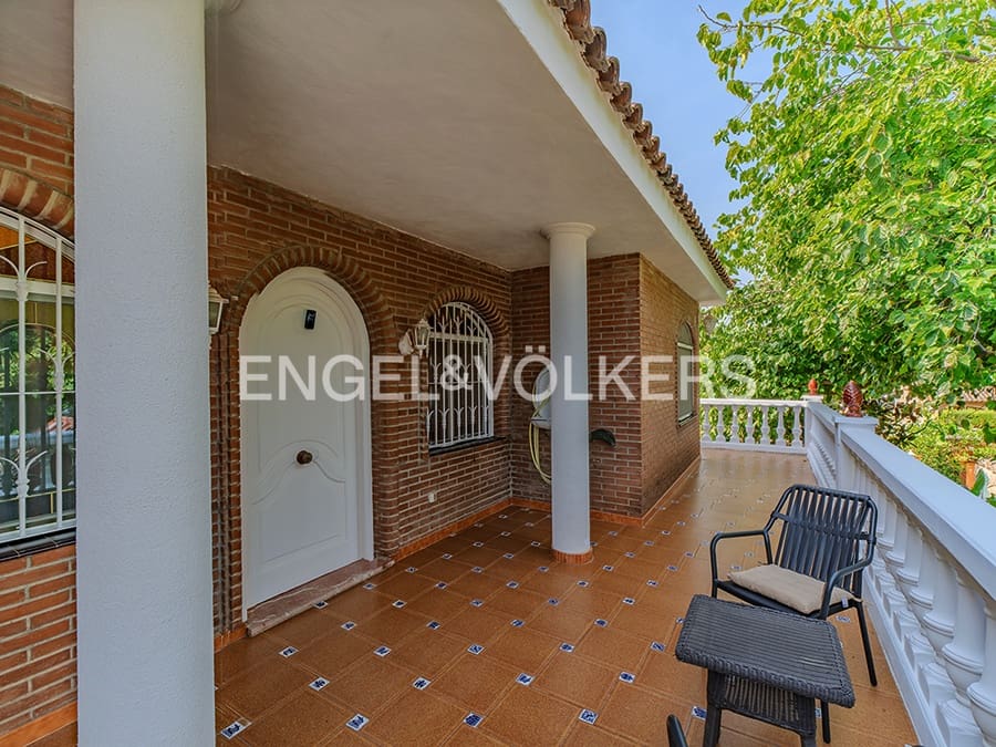 3 bedroom Villa for sale in Muchamiel / Mutxamel with pool garage - € 630,000 (Ref: 9325413)