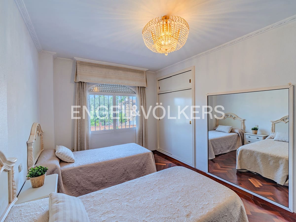 3 bedroom Villa for sale in Muchamiel / Mutxamel with pool garage - € 630,000 (Ref: 9325413)