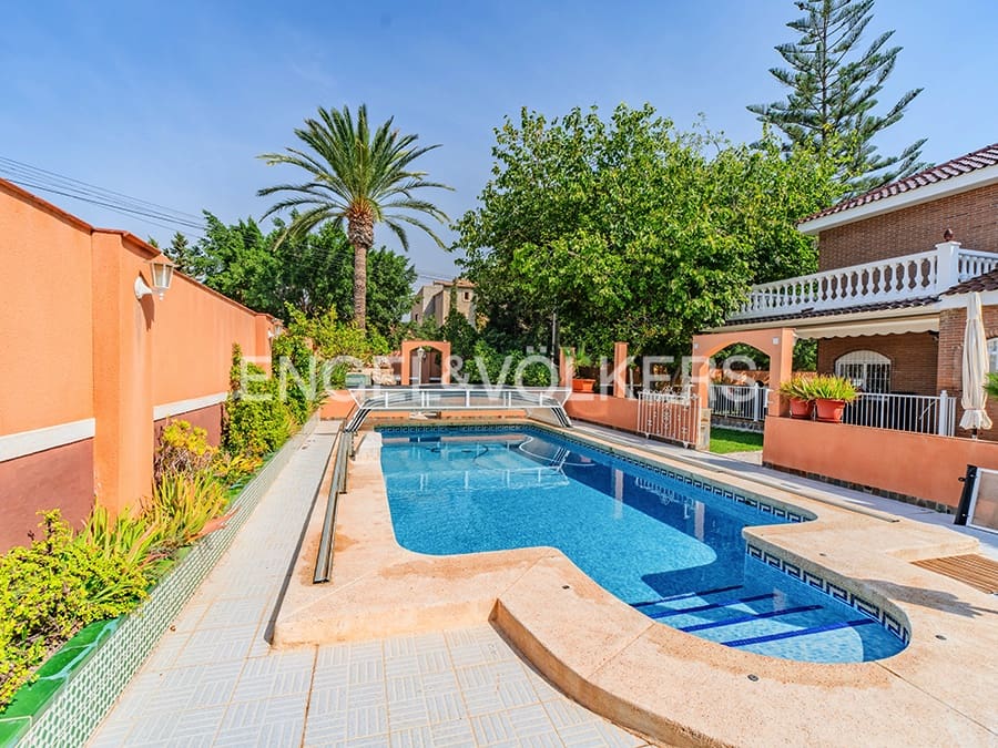 3 bedroom Villa for sale in Muchamiel / Mutxamel with pool garage - € 630,000 (Ref: 9325413)