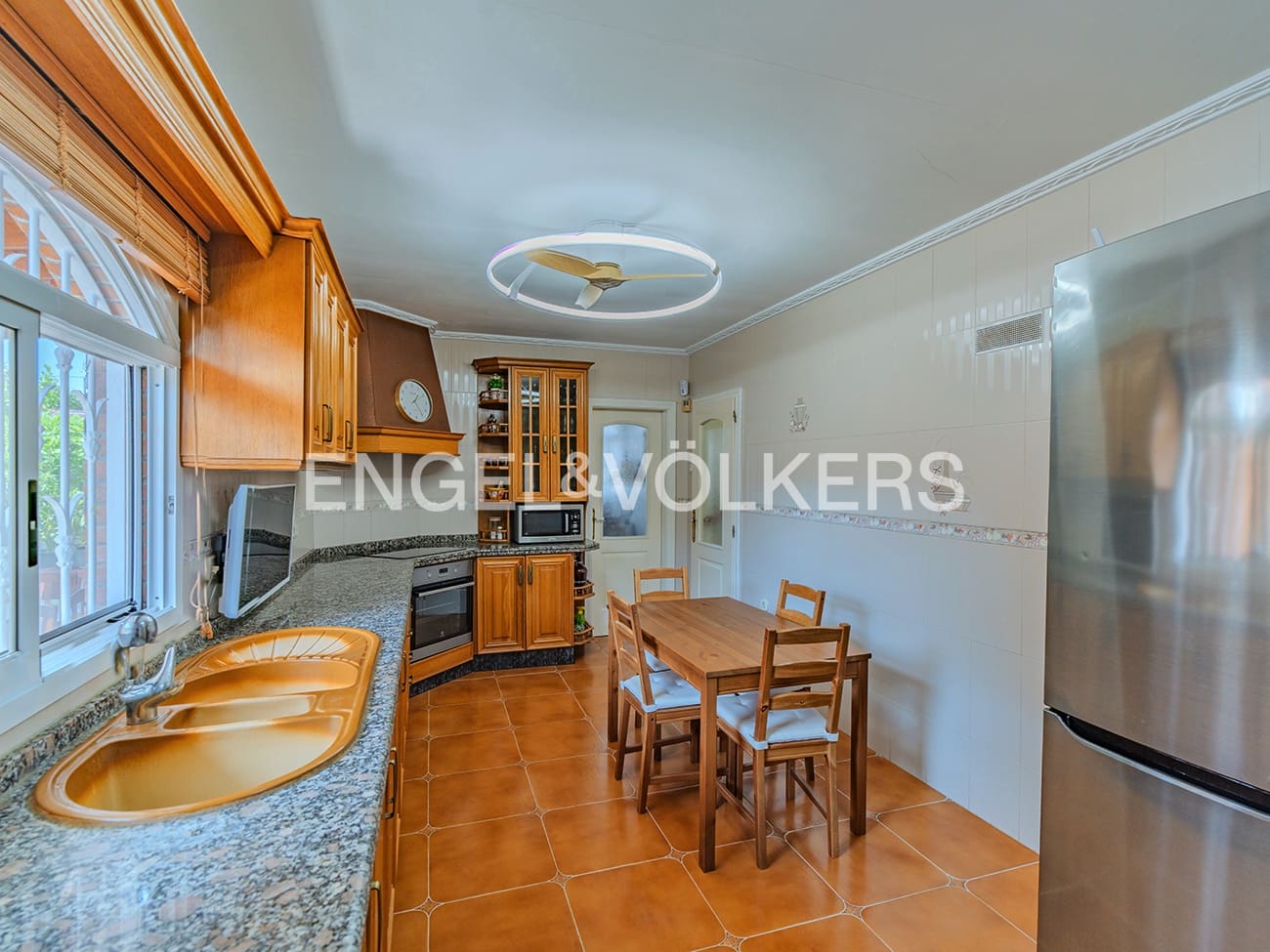 3 bedroom Villa for sale in Muchamiel / Mutxamel with pool garage - € 630,000 (Ref: 9325413)