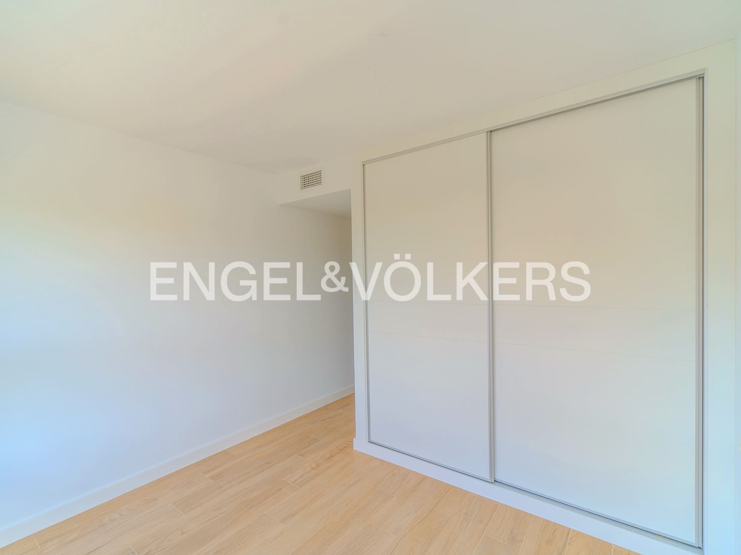 2 slaapkamer Appartement te koop in San Juan de Alicante / Sant Joan d'Alacant met zwembad garage - € 354.000 (Ref: 9340168)