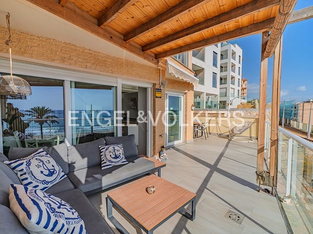 5 bedroom Apartment for sale in Playa de Muchavista, El Campello with pool garage - € 1,600,000 (Ref: 9343782)