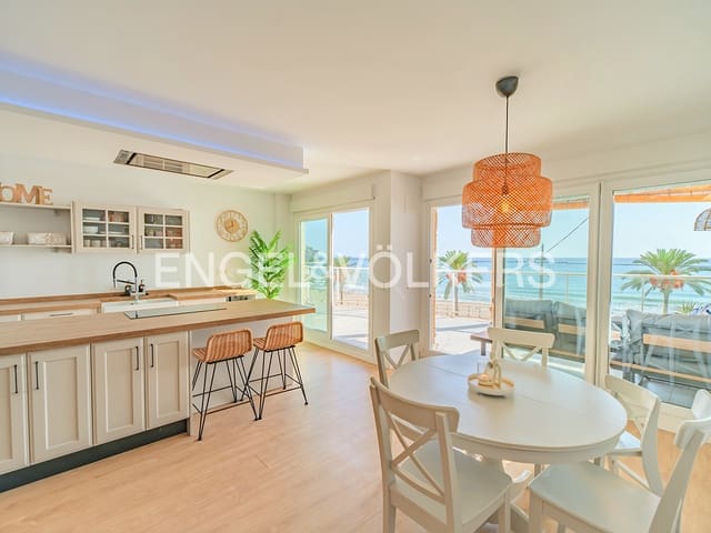 5 bedroom Apartment for sale in Playa de Muchavista, El Campello with pool garage - € 1,600,000 (Ref: 9343782)