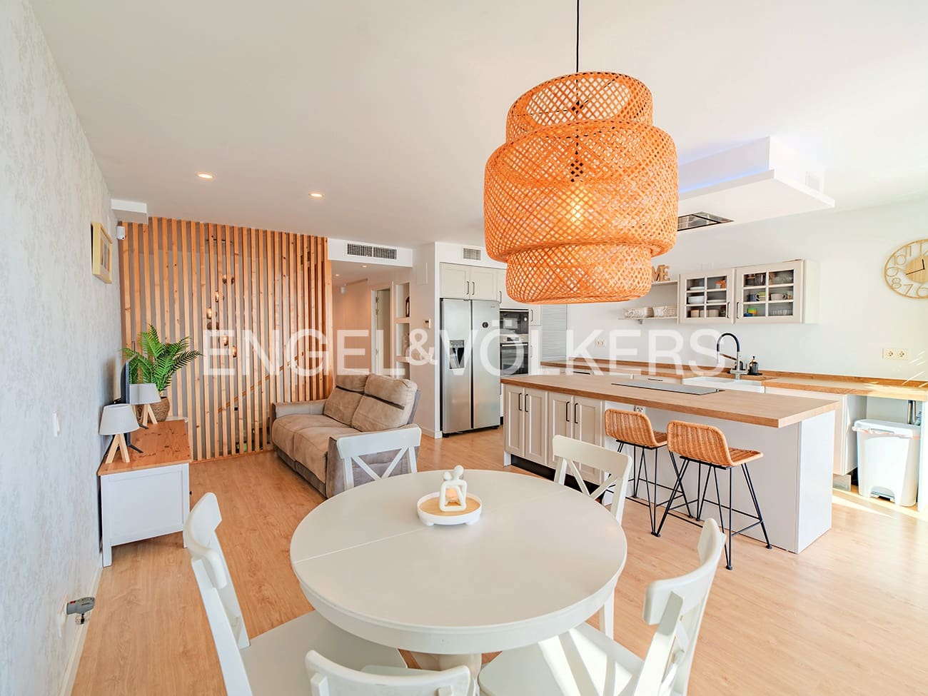 5 soveværelse Lejlighed til salg i El Campello med swimmingpool garage - € 1.600.000 (Ref: 9343782)