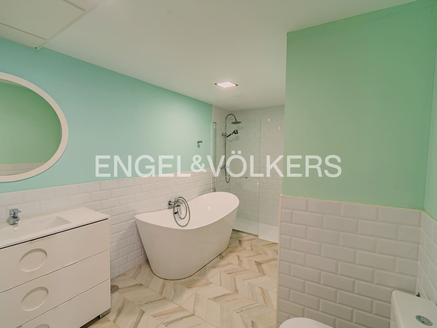 5 soveværelse Lejlighed til salg i El Campello med swimmingpool garage - € 1.600.000 (Ref: 9343782)