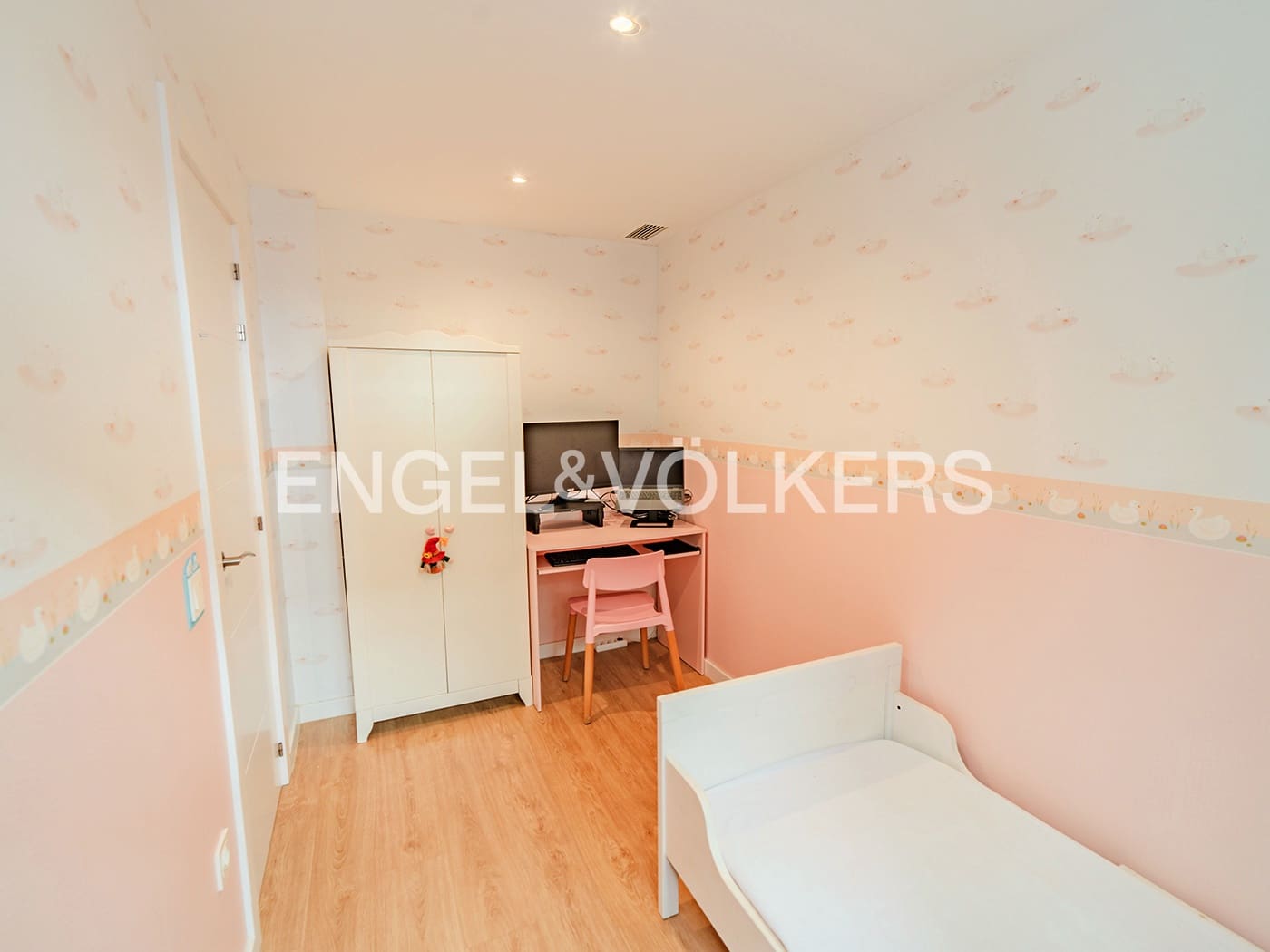 5 soveværelse Lejlighed til salg i El Campello med swimmingpool garage - € 1.600.000 (Ref: 9343782)