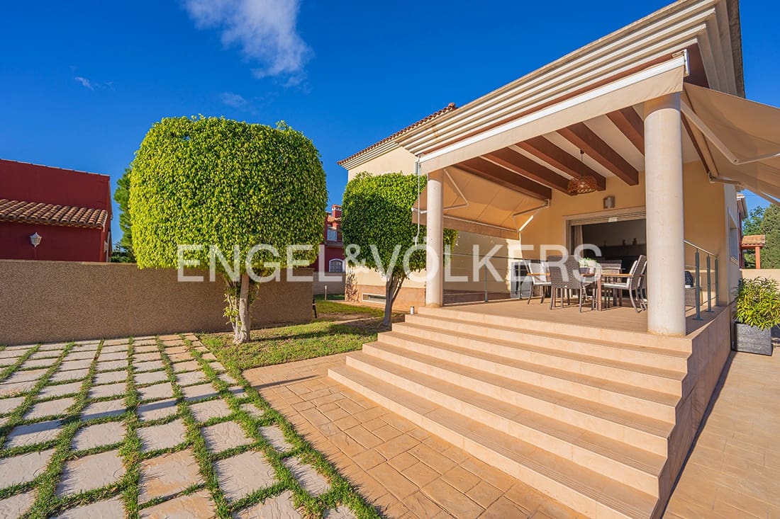 4 chambre Villa/Maison à vendre à San Juan de Alicante / Sant Joan d'Alacant avec piscine garage - 1 095 000 € (Ref: 9345199)