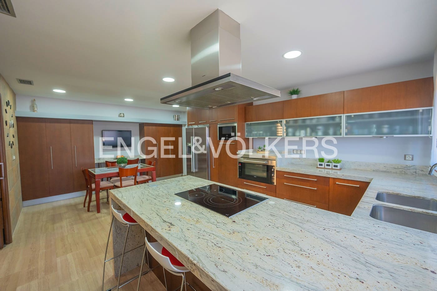 4 chambre Villa/Maison à vendre à San Juan de Alicante / Sant Joan d'Alacant avec piscine garage - 1 095 000 € (Ref: 9345199)