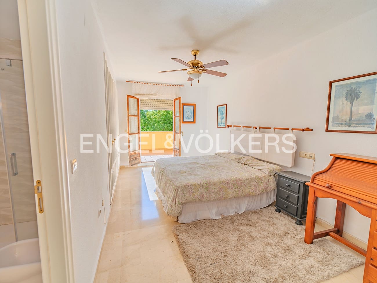 7 makuuhuone Huvila myytävänä paikassa Muchamiel / Mutxamel mukana uima-altaan 
autotalli - 515 000 € (Ref: 9349817)