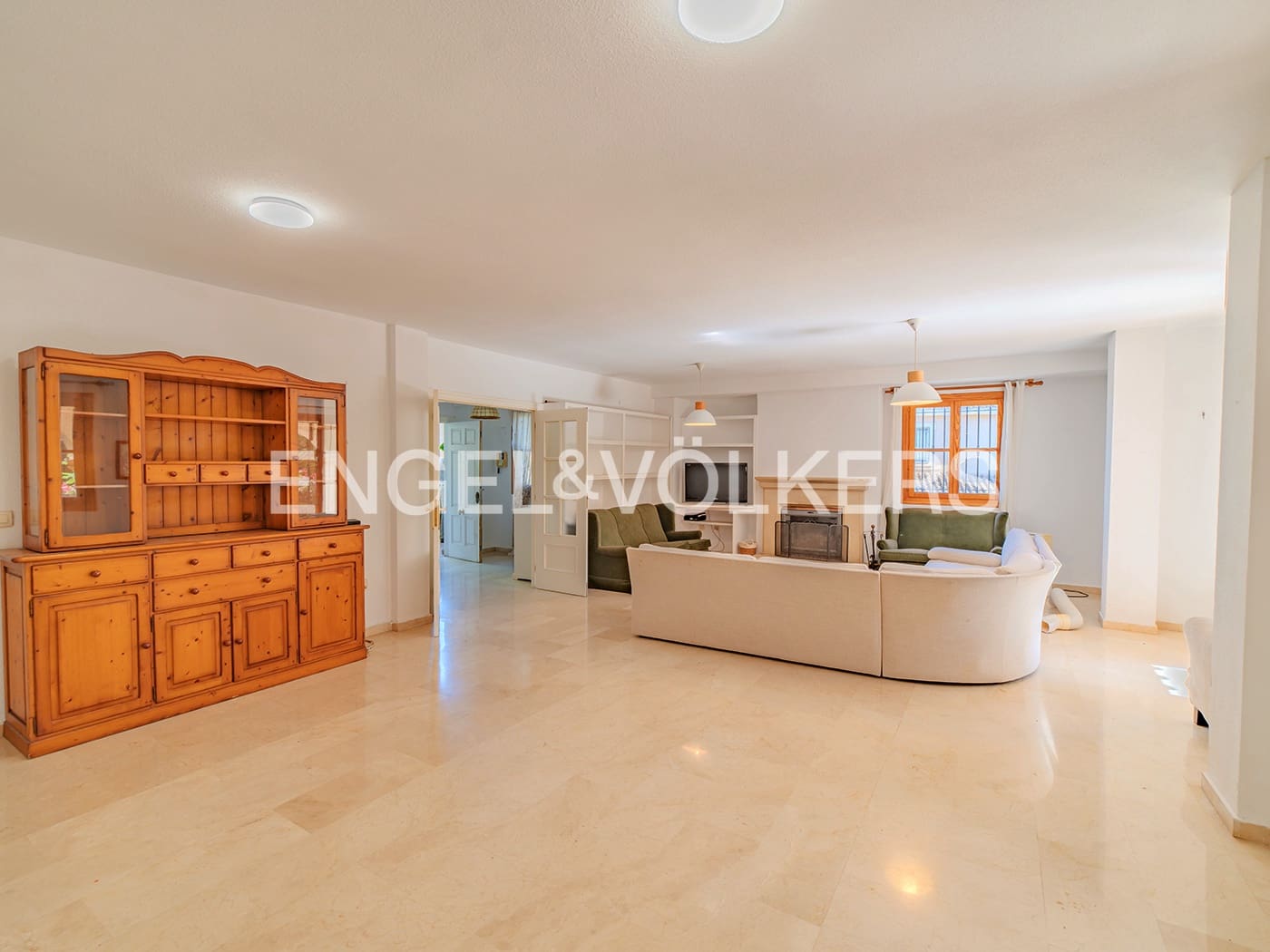 7 makuuhuone Huvila myytävänä paikassa Muchamiel / Mutxamel mukana uima-altaan 
autotalli - 515 000 € (Ref: 9349817)