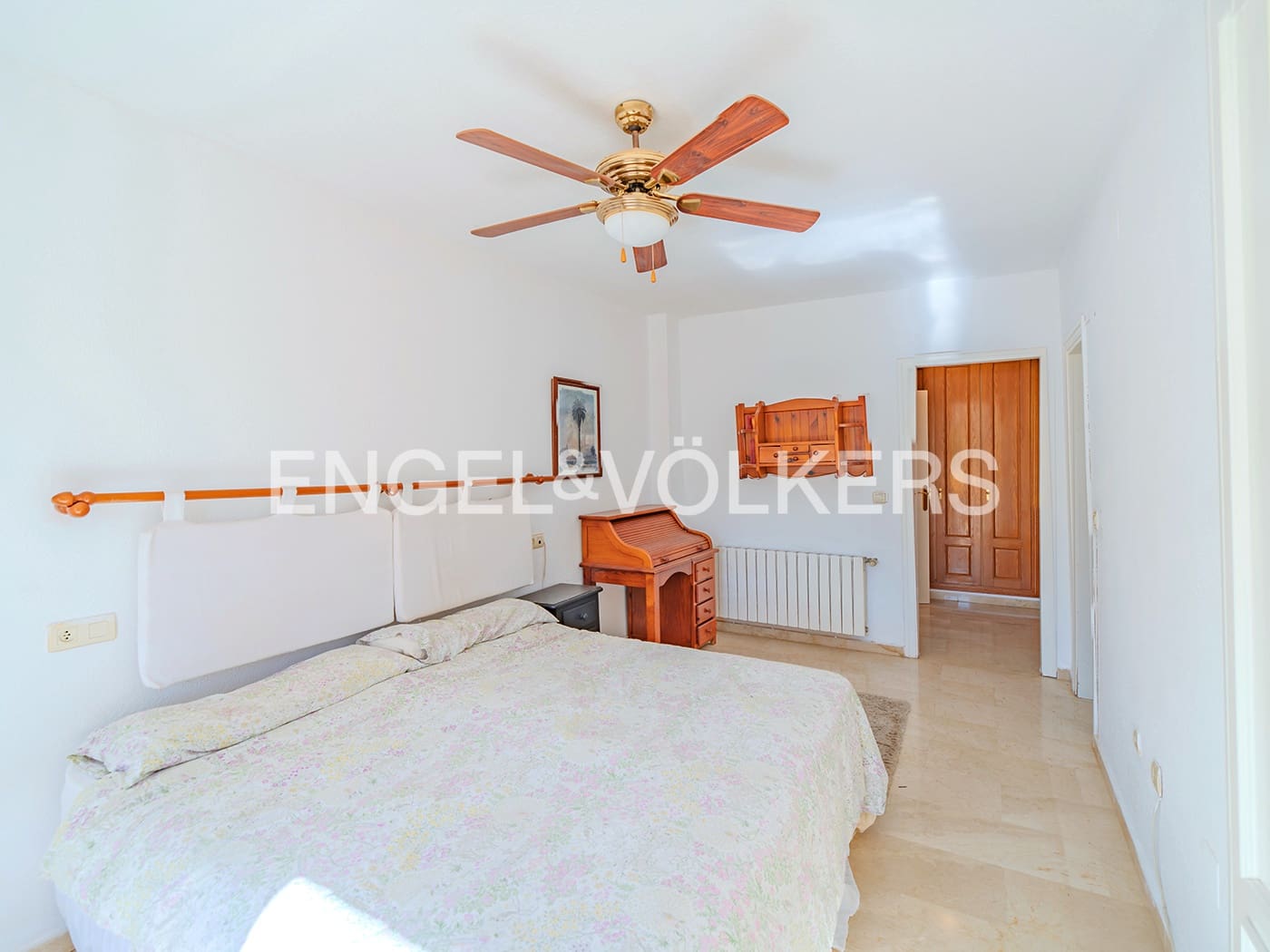 7 makuuhuone Huvila myytävänä paikassa Muchamiel / Mutxamel mukana uima-altaan 
autotalli - 515 000 € (Ref: 9349817)