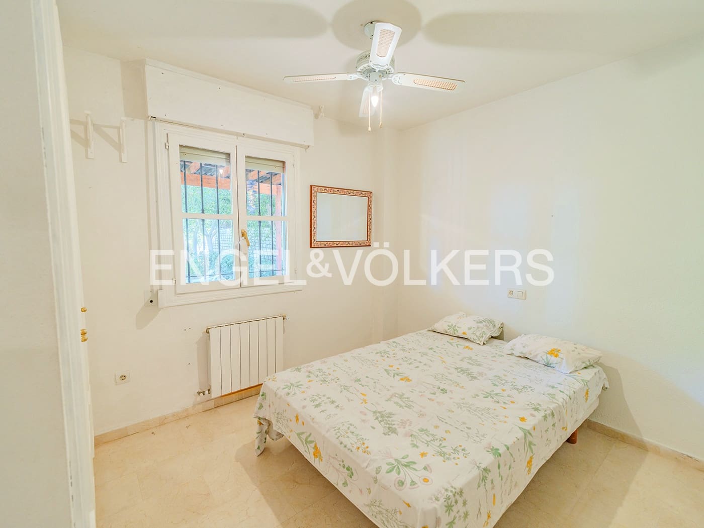 7 makuuhuone Huvila myytävänä paikassa Muchamiel / Mutxamel mukana uima-altaan 
autotalli - 515 000 € (Ref: 9349817)