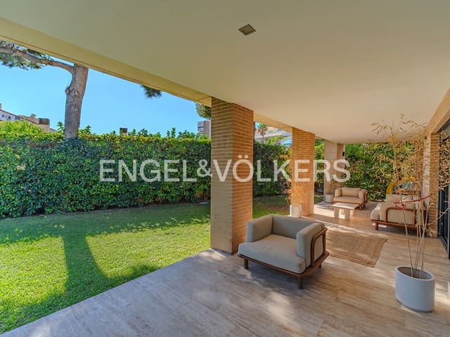 6 sovrum Villa till salu i Albufereta, Alicante stad med pool garage - 1 395 000 € (Ref: 9354495)