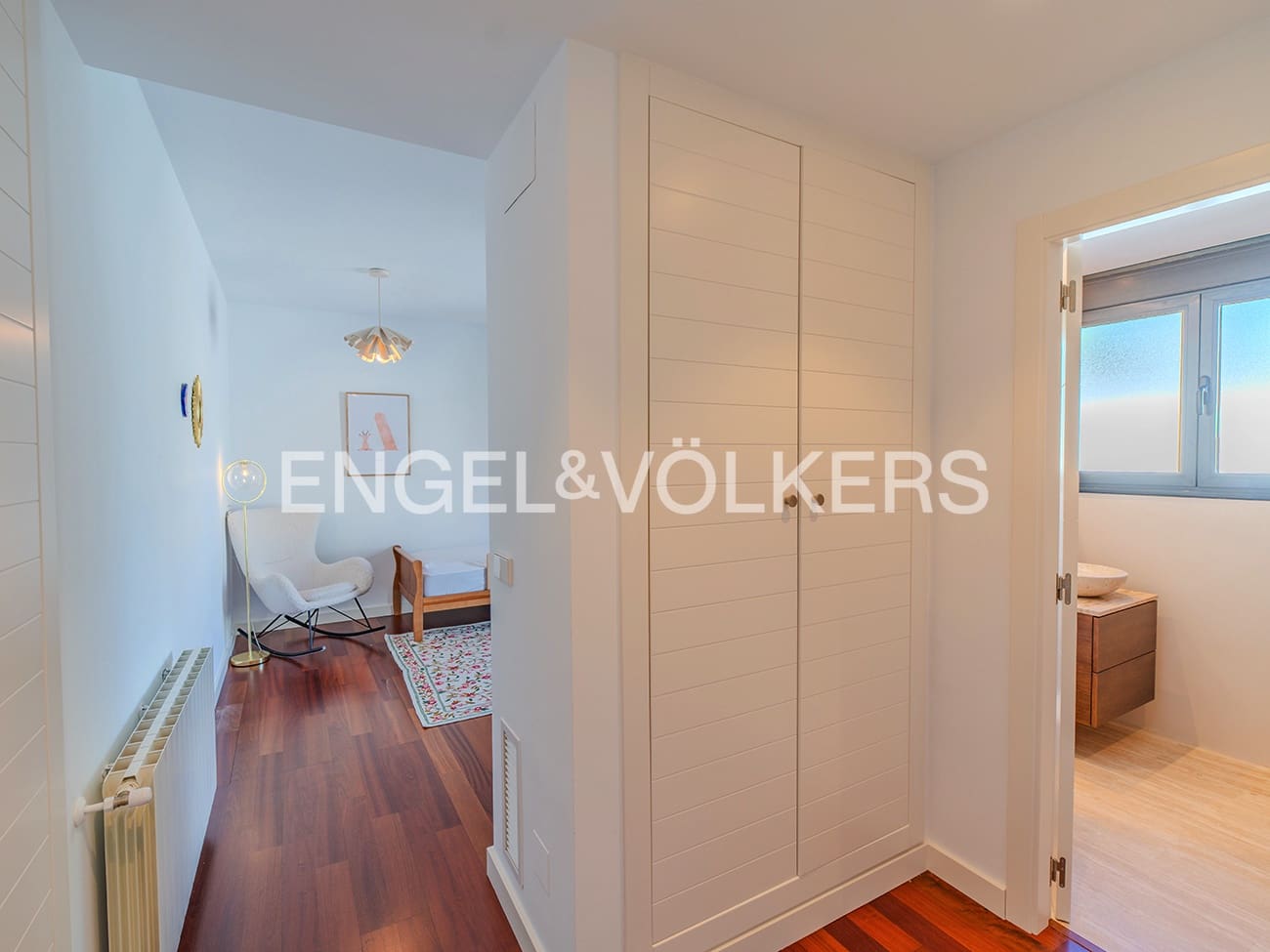 6 sypialnia Willa na sprzedaż w Miasto Alicante / Alacant z basenem garażem - 1 395 000 € (Ref: 9354495)