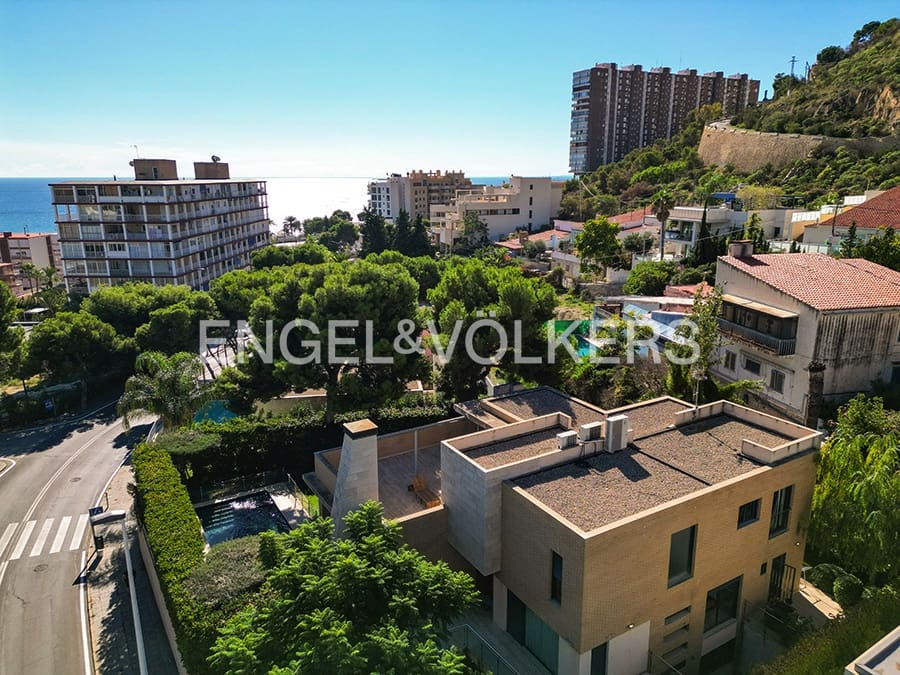 6 sypialnia Willa na sprzedaż w Miasto Alicante / Alacant z basenem garażem - 1 395 000 € (Ref: 9354495)