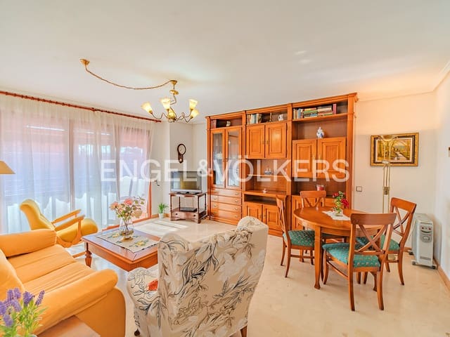 Apartamento para venda em Barrio del Centro, Alicante cidade - 265 000 € (Ref: 9378102)