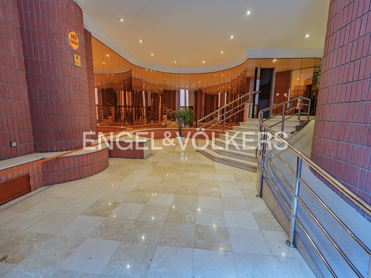 Leilighet til salgs i Alicante by - € 265 000 (Ref: 9378102)