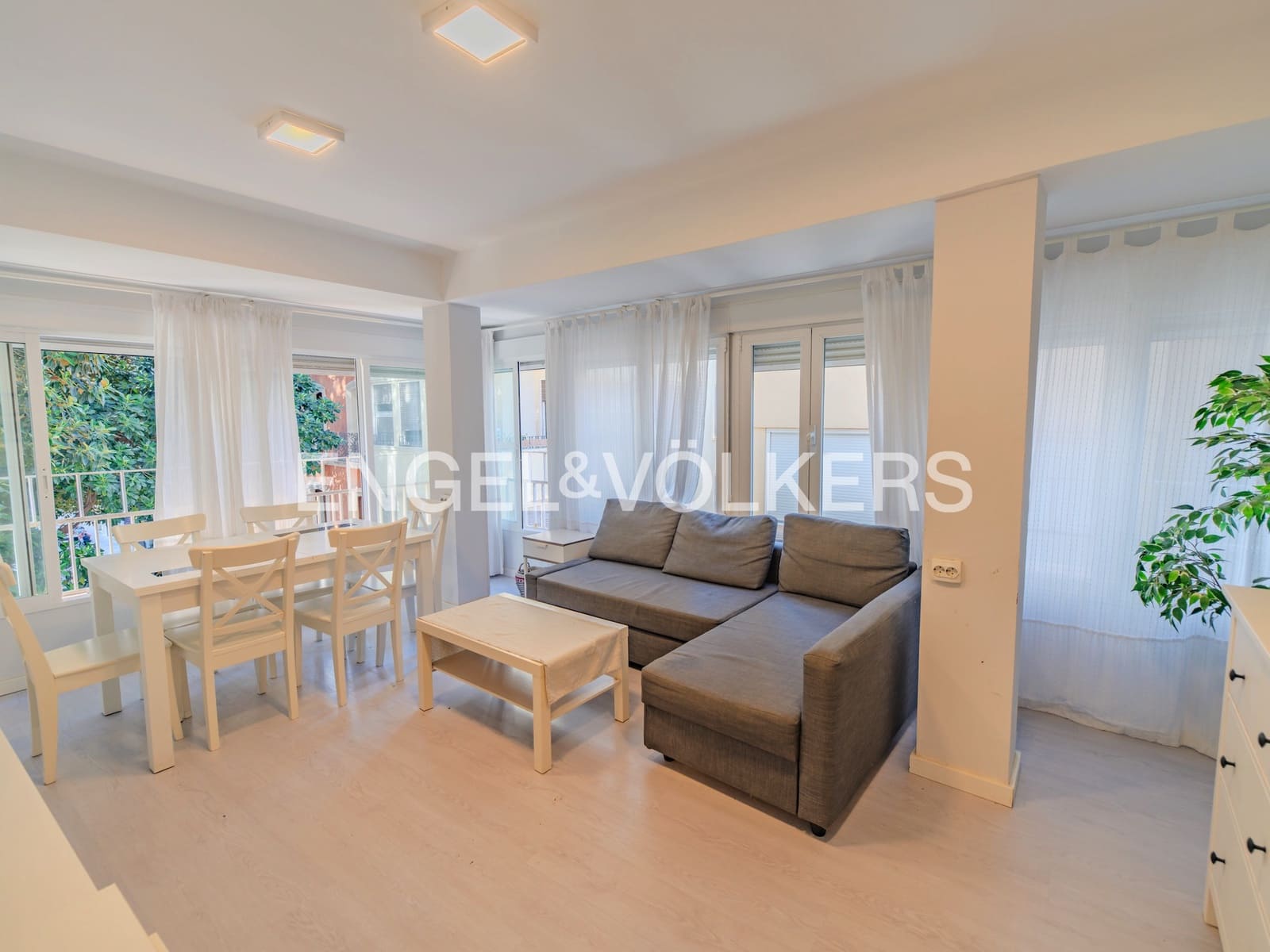 3 sypialnia Apartament na sprzedaż w Miasto Alicante / Alacant - 365 000 € (Ref: 9378143)