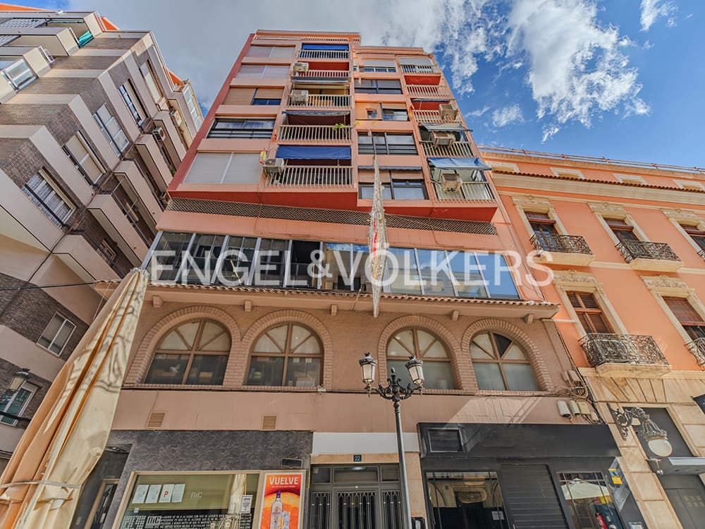 2 soverom Leilighet til salgs i Alicante by - € 275 000 (Ref: 9378174)