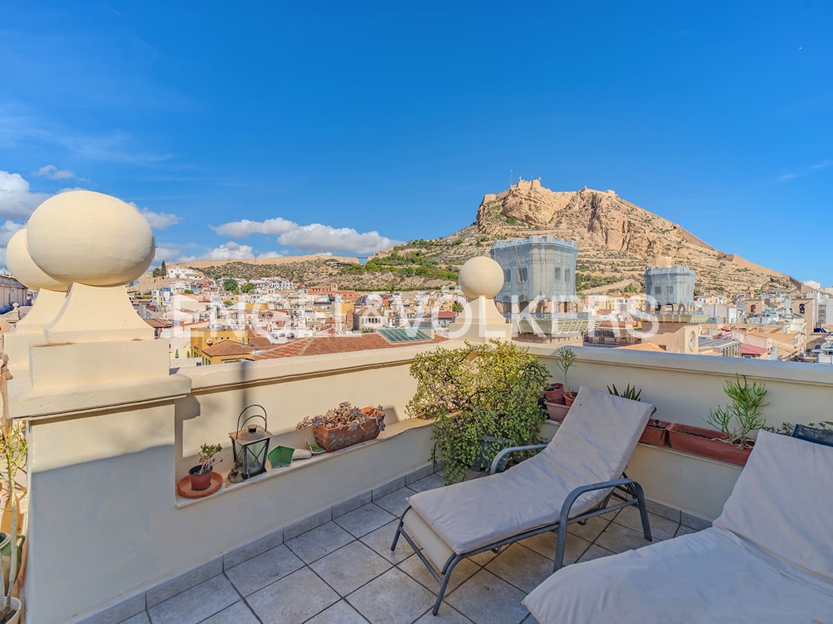 1 soveværelse Penthouse til salg i Alicante by - € 335.000 (Ref: 9383959)
