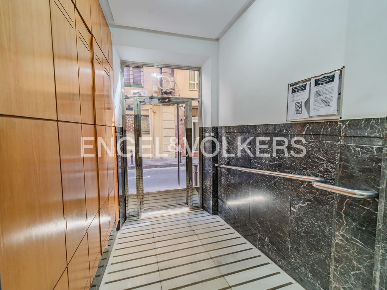 1 soveværelse Penthouse til salg i Alicante by - € 335.000 (Ref: 9383959)