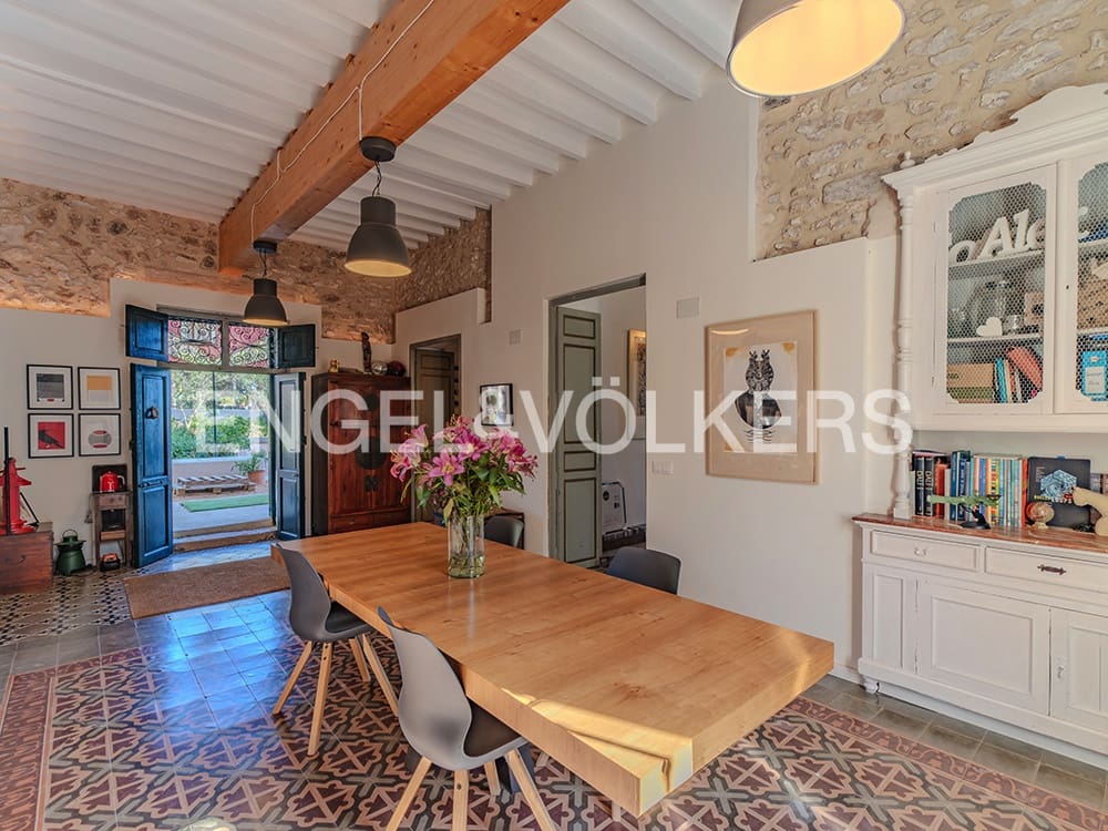 7 soverom Villa til salgs i Villafranqueza med garasje - € 950 000 (Ref: 9383963)