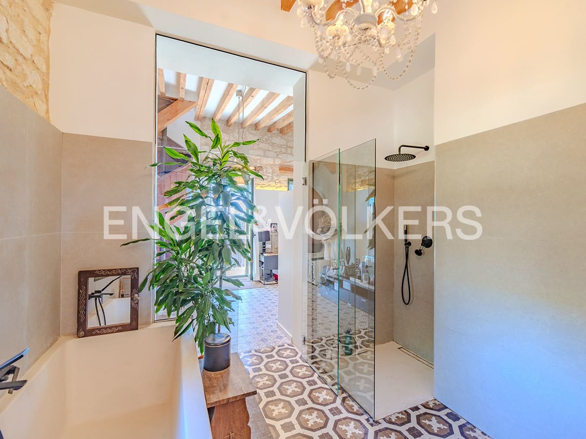 7 soverom Villa til salgs i Villafranqueza med garasje - € 950 000 (Ref: 9383963)