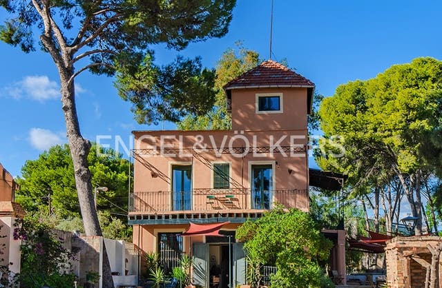 7 sovrum Villa till salu i Villafranqueza, Alicante stad med garage - 950 000 € (Ref: 9383963)