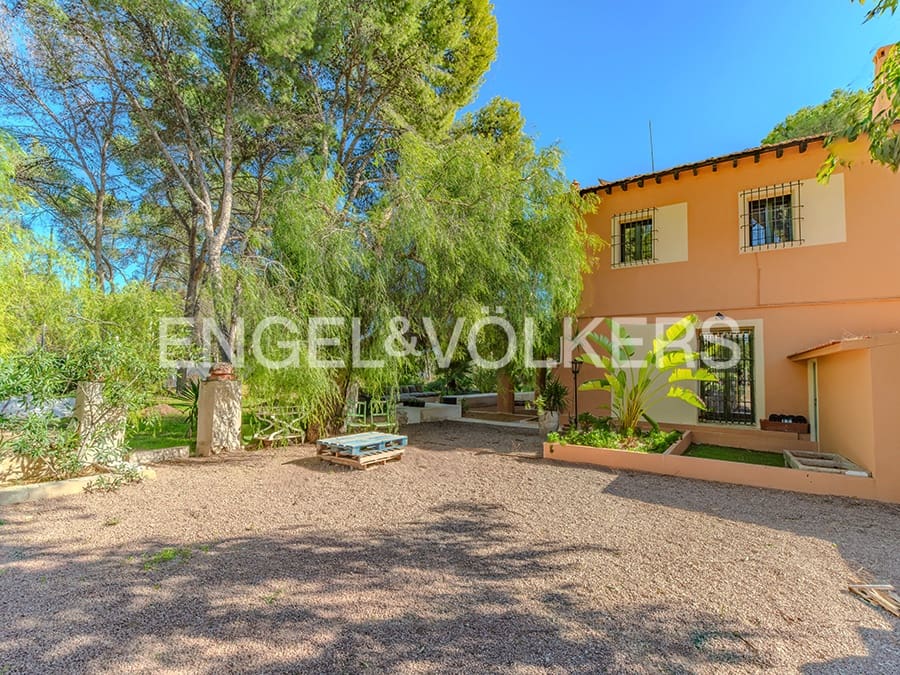 7 soverom Villa til salgs i Villafranqueza med garasje - € 950 000 (Ref: 9383963)