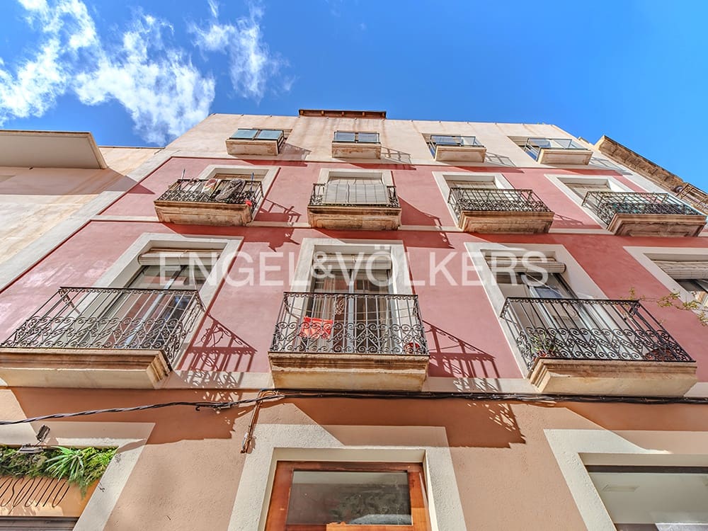 2 slaapkamer Appartement te koop in Alicante stad met garage - € 375.000 (Ref: 9394233)
