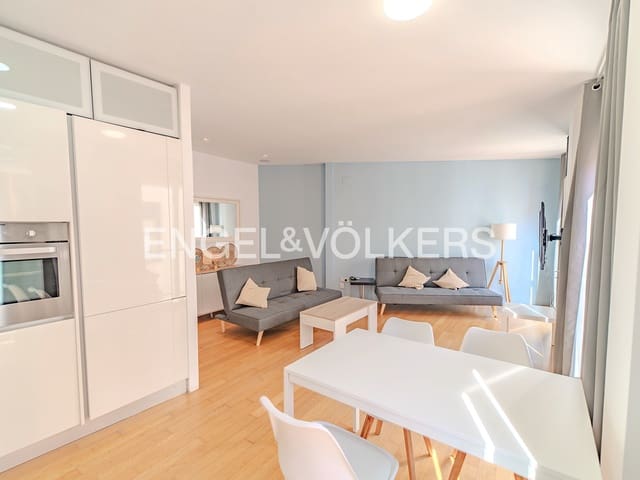 2 soverom Leilighet til salgs i Casco Antiguo - Sant Cruz - Ayuntamiento, Alicante by med garasje - € 375 000 (Ref: 9394233)